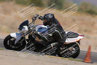 media/Oct-09-2022-SoCal Trackdays (Sun) [[95640aeeb6]]/Turn 15 Inside Distant Pans (1145am)/